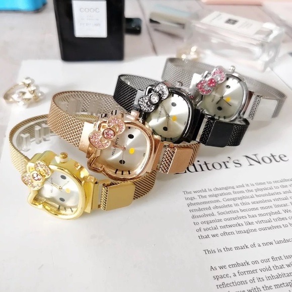 HELLO KITTY ROSE GOLD MESH STRAP WATCH - NEW! - Picture 7 of 16